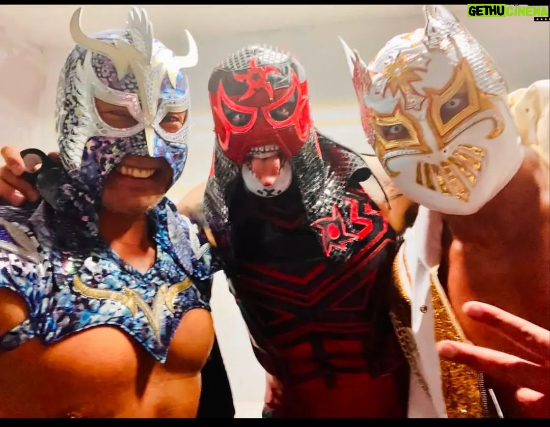 Pentagón Jr. - 12.2K Likes -