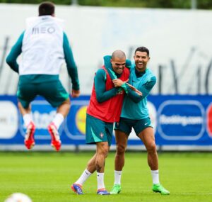 Pepe Instagram - [old] school 🫡🇵🇹
