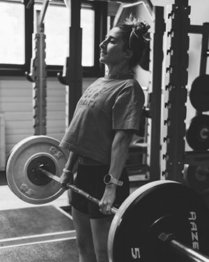 Perrine Laffont Instagram - Friday prep 😋🏋️‍♀️

📸 : @minimart_sre