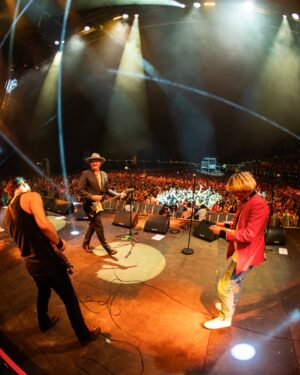 Pete Doherty Instagram - Thank you Brighton, thank you @timburgessofficial x

📸 @barnaby_fairley