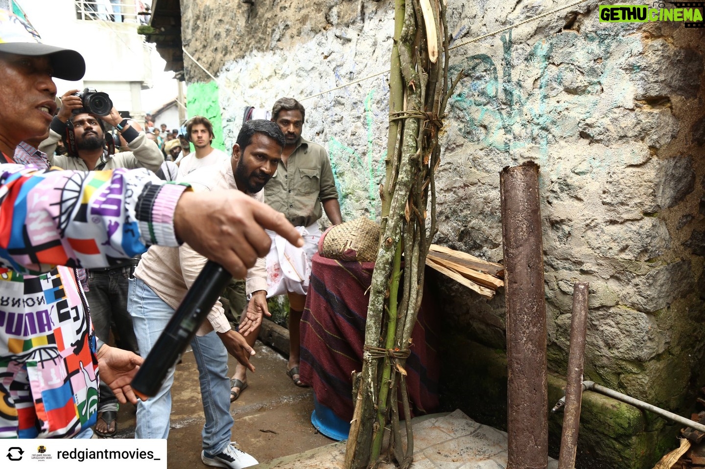 Peter Hein - 2.3K Likes - #repost • @redgiantmovies_
Straight from the sets #VetriMaaran's #Viduthalai, in progress - a jaw-dropping action sequence.🔥
@actorvijaysethupathi @soorimuthuchamy @ilayaraja_official @udhay_stalin @bhavanisre @rsinfotainment @peterheinoffl @r.velraj.isc @donechannel1 @sonymusic_south @teamaimpro