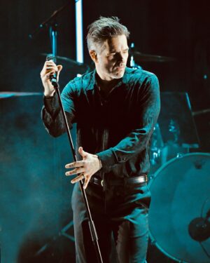 Peter Jöback Instagram - Fina bilder från gårdagens release spelning på @rivalsthlm för mitt nya album ATLAS - med mina gäster @dominique.dpw och @edharcourt samt mitt grymma band @ottobam @minkbandy @charlishe @moorgroove och Markus Olsson och mitt grymma crew @jonasreinsjo @eddieavega Martin Robertson Salas och @rhvenstrom och mitt grymma bokningsbolag @unitedstagesverige 📸 @photographerkarintornblom