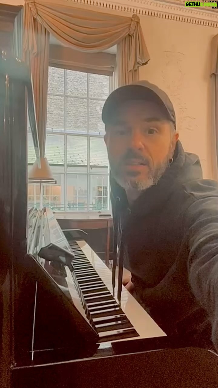Peter Jöback - 1.5K Likes - Took the chance to play my new song "ATLAS" at Cameron Mackintosh's office last week before I finished my run @lesmizofficial . Have you had the chance to listen yet ? Want to hear your thoughts ! Out on all music platforms ❤️❤️❤️ @lesmizofficial #atlas #newmusic