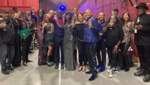 Philip Bailey Instagram - ✨Happy New Year, from our family, to yours! 🥂