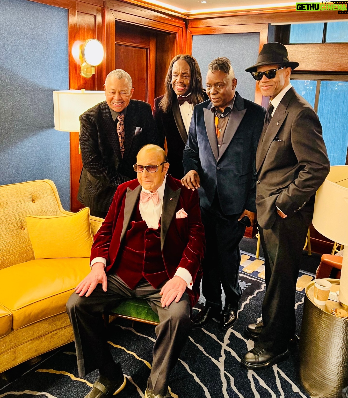 Philip Bailey - 3.2K Likes - A Great Milestone for the incomparable @ClivejDavis. Happy 90th!
- Pictured with @flytetymejam