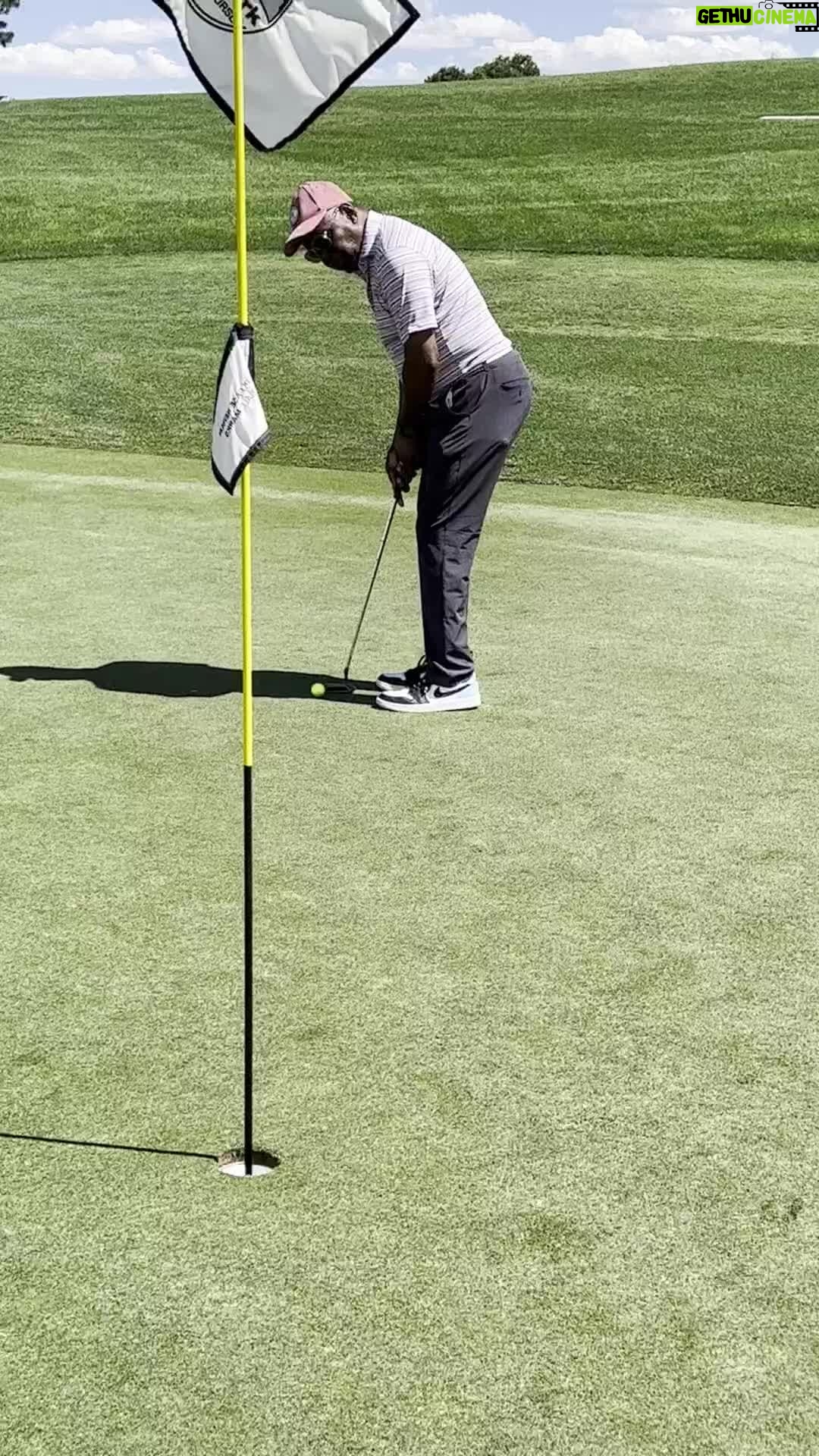 Philip Bailey - 1.4K Likes - 🏌🏿♂️✨ @DenverGolf5280 golf course. Back home for real.