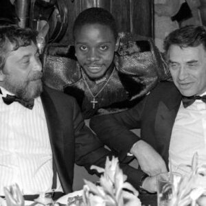 Philip Bailey Instagram - #throwback at the 27th 𝐆𝐫𝐚𝐦𝐦𝐲𝐀𝐰𝐚𝐫𝐝𝐬 in 1985 with Walter Yetnikoff and Bill Graham.🚀
