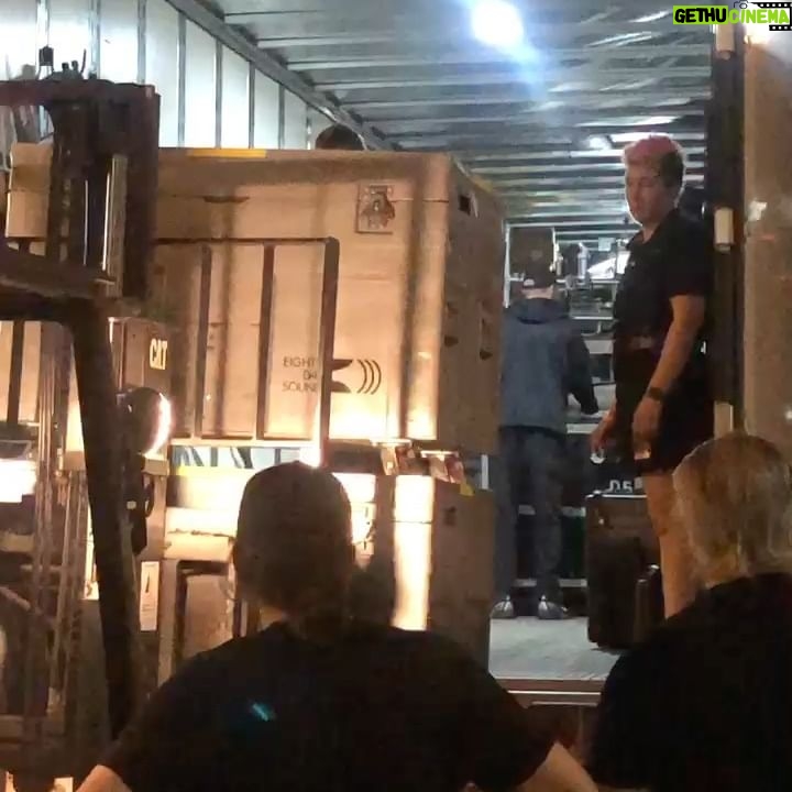 Philip Bailey - 4K Likes - Every night these men and women move a few houses worth of heavy artillery for the show. They move it in. They set it up. They move it out, and pack it in. Then a day later, they load it up, break it down, and pack it back in… or there’s no show. Much respect. I just wanted to show you what’s happening behind the scenes on our tour. When our work is over, theirs begins. Much Respect for their skill sets. We couldn’t do it without you!
- Philip Bailey
🙏🏿🙏🏿🙏🏿
🌍💨🔥