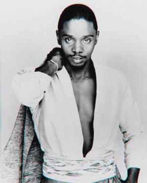 Philip Bailey Instagram - #TB The 𝑪𝒐𝒏𝒕𝒊𝒏𝒖𝒂𝒕𝒊𝒐𝒏 of success.

📸 Bobby Holland