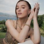 Phoebe Dynevor