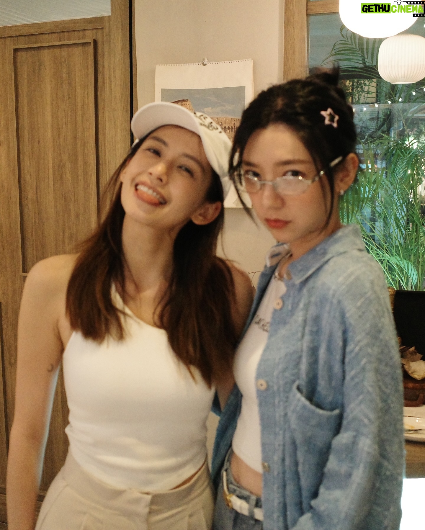 Phoebe Yuan - 20.5K Likes - The first half of my summer.