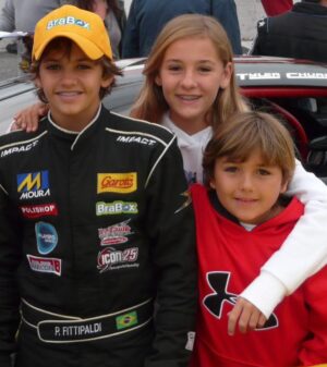 Pietro Fittipaldi Instagram - Happy birthday superstar, love you @valentina.fitti 😘❤️!!! Future Oscars winner, looking forward to you dedicating the award to me 👍🏼🙏🏼