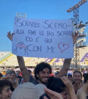 Pinguini Tattici Nucleari Instagram - Ma dove sei? ❤️