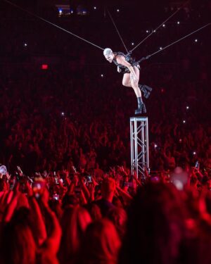 Pink Instagram - It’s been a busy few weeks 😮‍💨😎

#SummerCarnivalTour