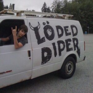 PinkPantheress Instagram - thank you for getting pain to nearly 700,000 streams, i hope one day to buy my own loded diper van!