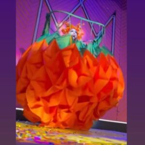 Pixie Pixie Instagram - CEMPASÚCHIL!🌞 For this challenge I brought you the famous Cempasúchil flower, a peculiar orange and yellow flower symbol of my culture. the flower of the dead that provides warmth to those who are no longer there. my torso represents the stem of the flower, and the skirt the opening of the button! ... obviously I couldn't miss out on such a look just for photos 😜

📸 @cgaxphoto 
Headpiece @dannra 
Dress: Me colab with @marina.toxica 
👁 : @lensesglam.mx 
.
.
.

#dragqueen #drag #gay #makeup #lgbt #rupaulsdragrace #instagay #dragrace #rpdr #queer #instadrag #pride #lgbtq #dragqueens #dragmakeup #dragshow #rupaul #dragqueensofinstagram #gayboy #dragqueenmakeup #love #fashion #makeupartist #mua #art #localqueen #dragartist #gaypride