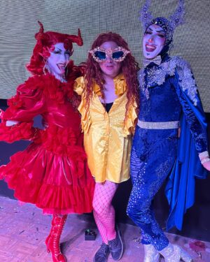 Pixie Pixie Instagram - Una noche de éxitos de la House 🥳🥰
Gracias Cd Victoria gracias @paco_jimenez & @dragnewgeneration 🥰

@soypapercut  @gagis_oficial
