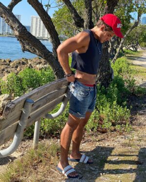 Polo Morín Instagram - 🧢