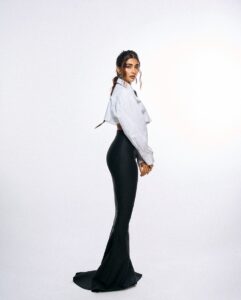 Actress Pooja Hegde HD Instagram Photos and Wallpapers August 2024
