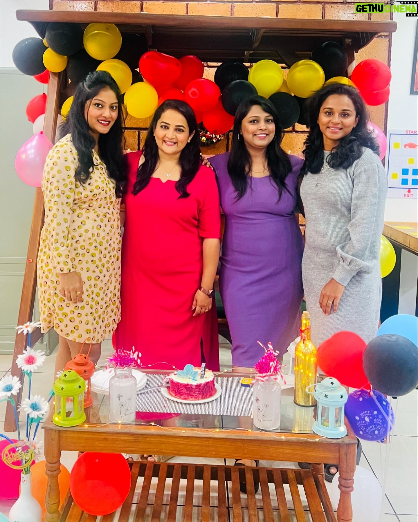 Pooja Murthy - 2.1K Likes - š«¶š½ Friends are the family we choose, and I am really greatful for mine š„° We laugh together, cry together, make memories together that last forever ā¤ļø @chitra_dev_palani @malavika_manoharan05 @arpitha.__.srinivas Thank u girls for making dis birthday a memorable one š„°
#latepost #birthdaygirl #birthdaycelebrations #friendshipgoals #friendslikefamily #love #memories #forever #togeatherforever #simpleandcute #celebration