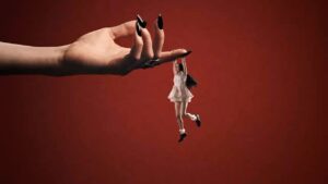 Poppy Instagram - ‘New Way Out’ out now || impoppy.com 🗡️
 Director: @samcannon 
DP: @patrick_jones
Gaffer: @natethomson1
Key Grip: @stewartcarl
Production: @photobombproduction   Stylist: @shalevlavan Makeup: @jaime.creates  Hair: @rachellitahair  Nails: @gocaranzanails 
Colorist: @lindseyamazur @forager