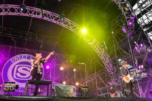 Porno Graffitti Instagram - 8月26日（土）「SWEET LOVE SHOWER 2023」出演！

#ポルノグラフィティ 
#sweetloveshower 
#ラブシャ
