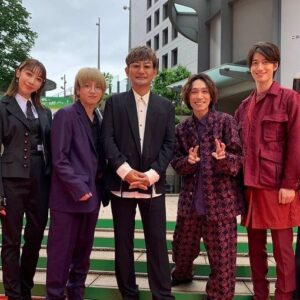 Porno Graffitti Instagram - 新藤晴一が長年準備してきたa new musical「ヴァグラント」も本日無事１つの区切りを迎えました。
東京公演・大阪公演ご来場頂いた皆さま、関わって下さった皆さま、誠にありがとうございました！

#ポルノグラフィティ
#新藤晴一
#ヴァグラント