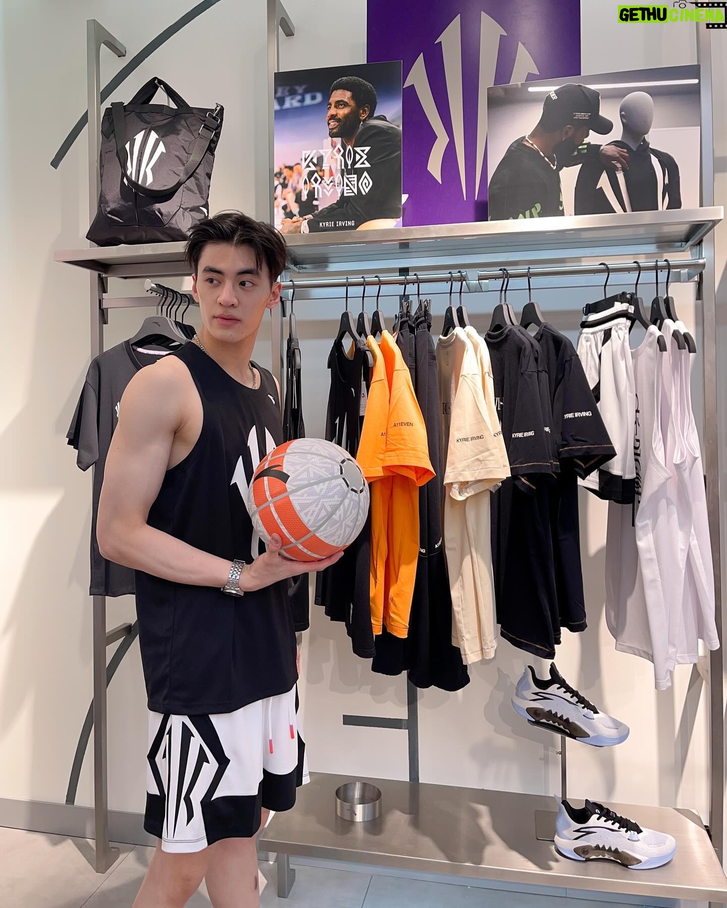 Pornpawit Putthisethakul - 1.5K Likes - Hey Guys!!! , Now ANTA shop in Thailand has now opened since 17 May 2024 at Future Park Rangsit … Never forget to shopping here 😎🏀 #ANTA #ANTAThailand #LetsGoTH #KeepMoving