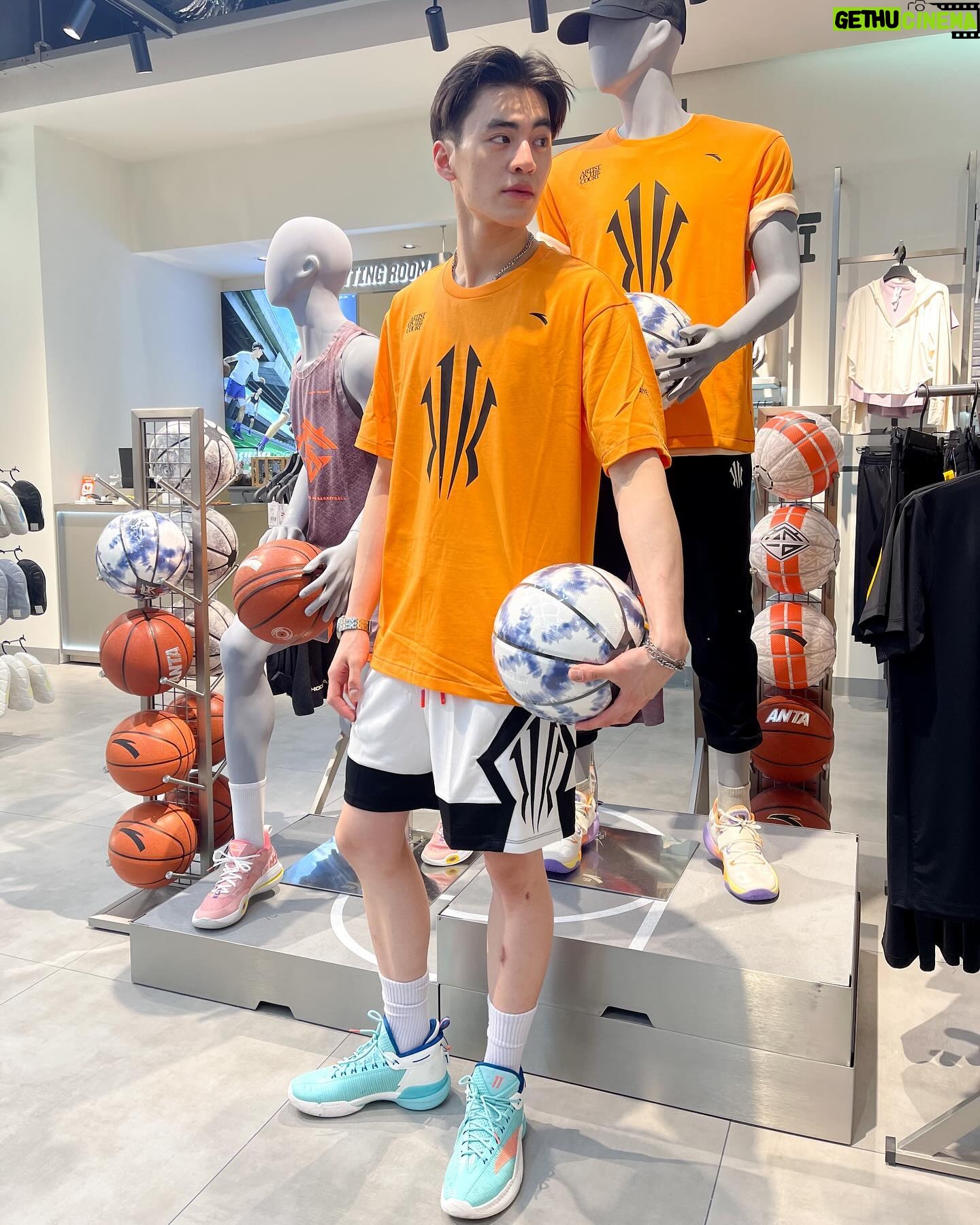 Pornpawit Putthisethakul - 1.5K Likes - Hey Guys!!! , Now ANTA shop in Thailand has now opened since 17 May 2024 at Future Park Rangsit … Never forget to shopping here 😎🏀 #ANTA #ANTAThailand #LetsGoTH #KeepMoving