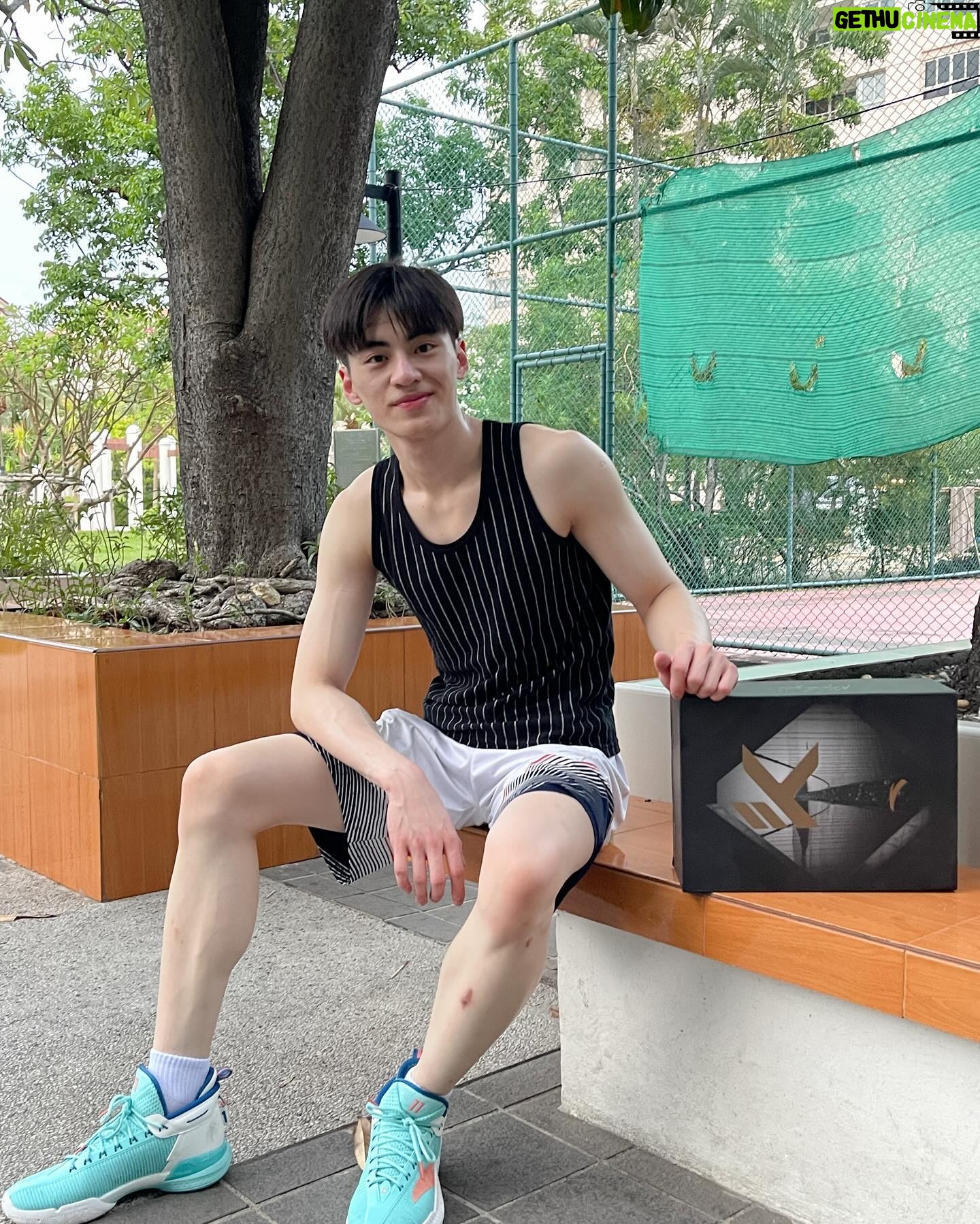 Pornpawit Putthisethakul - 3.2K Likes - เปิดเเล้ว! อย่าลืมมาช้อปกันที่ ANTA ที่สาขาฟิวเจอร์พาร์ครังสิต ตั้งเเต่วันที่ 17พฤษภาคมนี้ มาร่วมสนุก เเละเติมพลัง กับ ANTA กันด้วยนะครับ💪🏽🔥
#ANTAThailand #ANTA #ANTAThailand #LetsGoTH #KeepMoving