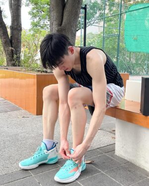 Pornpawit Putthisethakul Instagram - เปิดเเล้ว! อย่าลืมมาช้อปกันที่ ANTA ที่สาขาฟิวเจอร์พาร์ครังสิต ตั้งเเต่วันที่ 17พฤษภาคมนี้ มาร่วมสนุก เเละเติมพลัง กับ ANTA กันด้วยนะครับ💪🏽🔥
#ANTAThailand #ANTA #ANTAThailand #LetsGoTH #KeepMoving