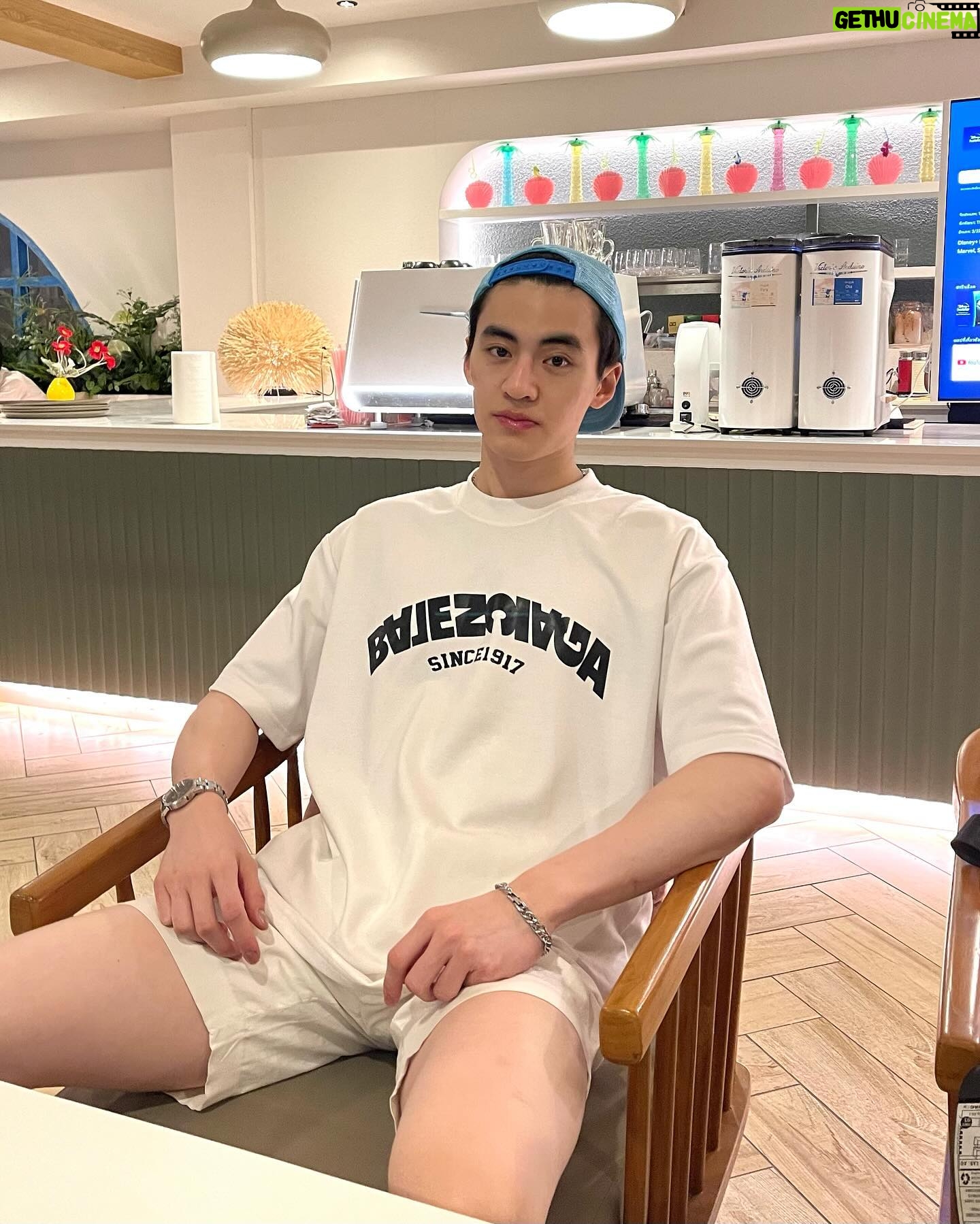 Pornpawit Putthisethakul - 6.9K Likes - Took Flight back to Almost Nearly last April day 🔥😎
Huge Thanks na kub @seaoflovepattaya #PattayaTrip #BestOfTheBest #LifeisBeautiful
