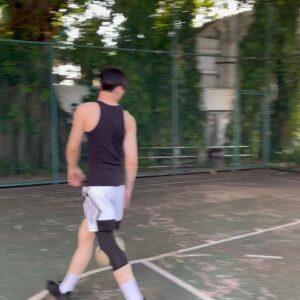 Pornpawit Putthisethakul Instagram - ✨ **KAI 1** ครั้งนี้กลับมาในลุคสีดำ **TRIPLE BLACK** สุดคูล! 😎 
ลิมิเต็ดแบบเฉพาะตัว ใครอยากมีสไตล์โดดเด่น ไม่ซ้ำใคร รีบเลย! ของมีจำนวนจำกัด! 🚀
🔥 **อยากเท่ห์แบบไม่เหมือนใคร?** คลิกเลย! ➡️ 
https://forms.gle/XVhVRV5bk4QJPj9u5) 🔥
⏳ **หมดแล้วหมดเลยนะครับ!!
 #ANTA #ANTAThailand
#KeepMoving #LetsGoTH
@kyrieirving #KyrieIrving #ไครี่เออร์วิง #KAI1