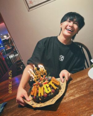 Prachaya Ruangroj Instagram - 🎂🎉 - Another belated BD.