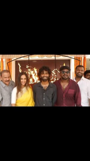 Pradeep Ranganathan Instagram - #DRAGON 🐉
டிராகன்
డ్రాగన్

@ashwath_marimuthu @agsentertainment @archanakalpathi @aishwaryakalpathi 
#kalpathisaghoram #kalpathisganesh #kalpathissuresh