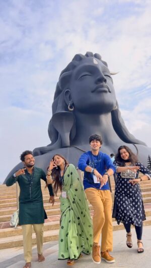 Pranavi Manukonda Instagram - So beautiful ♥️ #adiyogi #isha 
.
Creators social media summit ✅
@isha.foundation @adiyogi.official