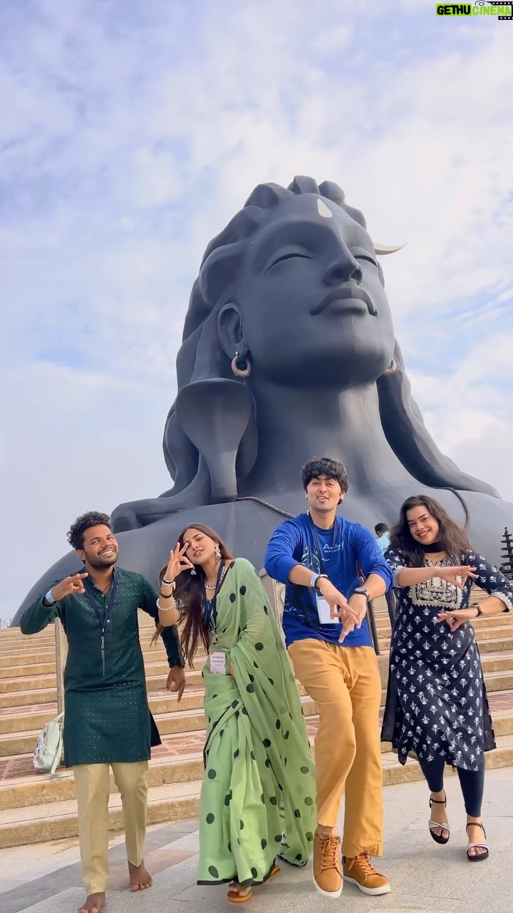 Pranavi Manukonda - 293K Likes - So beautiful ♥️ #adiyogi #isha
.
Creators social media summit ✅
@isha.foundation @adiyogi.official