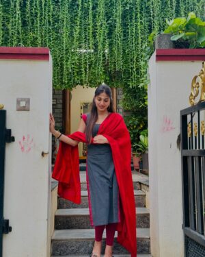 Pranavi Manukonda Instagram - 🍀♥️

My designer: @shilpacouture ✨

#traditional #love #chittoor #instagood #instadaily