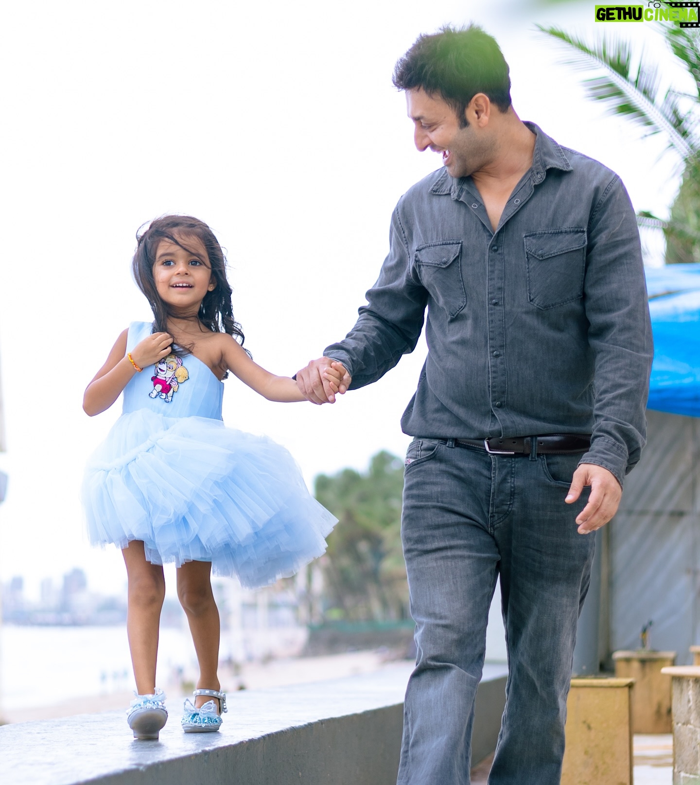Pranitaa Pandit - 25.4K Likes - Happy Birthday to my little star! @anysshapanditt 🌟 Every year with you is a treasure of precious moments, laughter, and endless love. Watching you grow has been the greatest joy of my life. Here’s to another year of beautiful memories together! 🎂🎉
📸- @memoriesbyvedant
Anysha’s Dress - @devykids
#HappyBirthday #MomentsToTreasure #BirthdayLove #GrowingUpFast #BlessedMoments #FamilyFirst