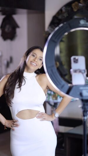 Pranitaa Pandit Instagram - Unleash your inner fashionista and take your style game to the next level! Whether you’re a trendsetter or someone who simply loves curating the perfect look, it’s time to showcase your unique fashion flair. Elevate your wardrobe, express your creativity, and turn heads with every outfit. Ready to become a part of something bigger? 

Join Myntra’s Ultimate Glam Clan & Be A Part Of Myntra Fam Now! PS- It’s for every Myntra Shopper, All you have to do is SHOP.SNAP.SHARE.REPEAT!
Fabulous Perks rolling in from Commission earnings up to 25,000, Getting Featured On Myntra, Brand Collabs, Discount Vouchers, Events, Workshops & many more! Begin your Creator journey now!

#MyntraUltimateGlamClan #MyntraUGC #Myntra 

@myntra