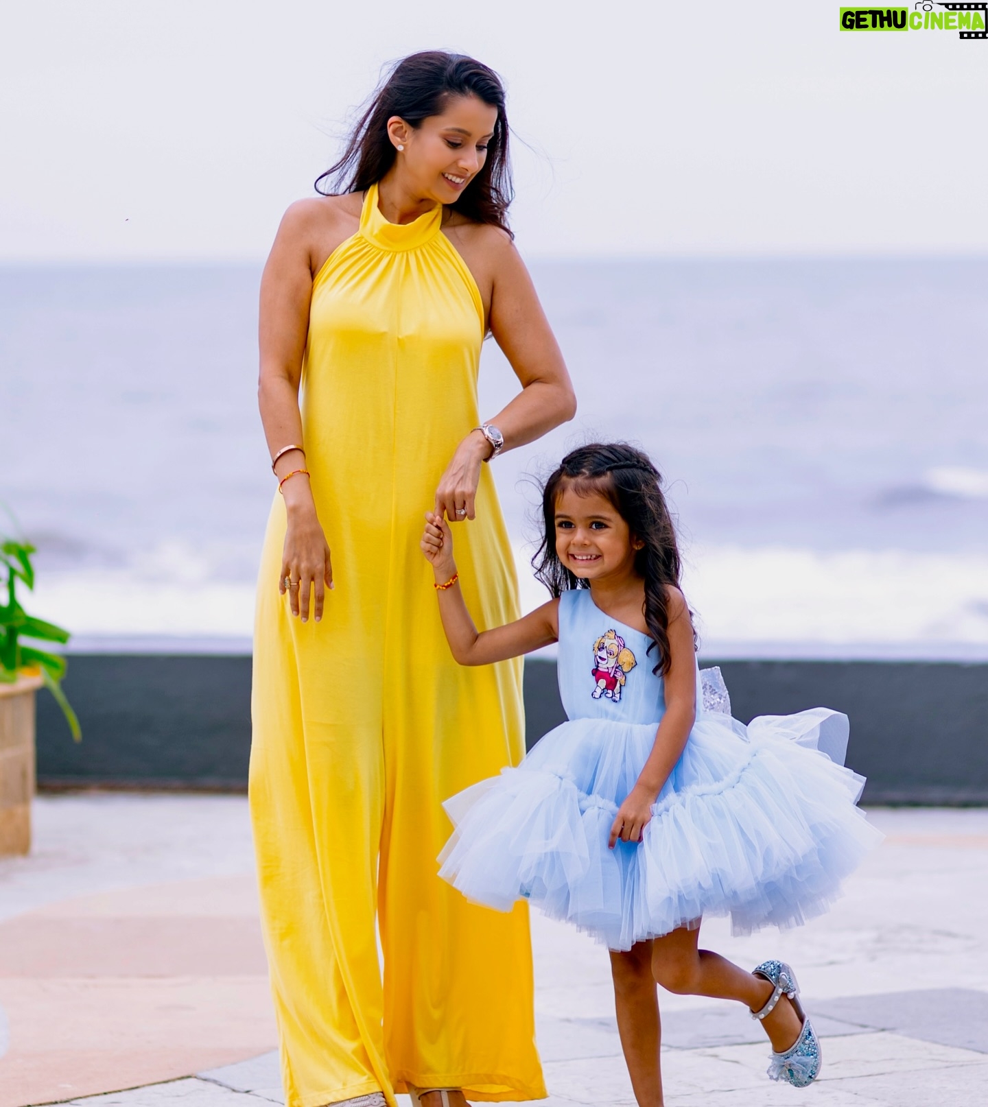 Pranitaa Pandit - 25.4K Likes - Happy Birthday to my little star! @anysshapanditt 🌟 Every year with you is a treasure of precious moments, laughter, and endless love. Watching you grow has been the greatest joy of my life. Here’s to another year of beautiful memories together! 🎂🎉
📸- @memoriesbyvedant
Anysha’s Dress - @devykids
#HappyBirthday #MomentsToTreasure #BirthdayLove #GrowingUpFast #BlessedMoments #FamilyFirst