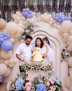 Pranitha Subhash Instagram - A baby shower to remember ❤️

Pictures : @amshumanphotography 

Decor : @thehourglassevents 

Location : @bastiangardencity 

Wearing : @shehlaakhan