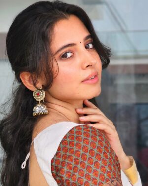 Preethi Asrani Instagram - 🐚
.
.
In love with this Kalamkari by @labelswarupa ❤️✨️