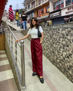 Preeti Singh Instagram - Hometown 🏡 
.
.
.
#hometown #solandiaries #solan #himachalpradesh #explore #fyp