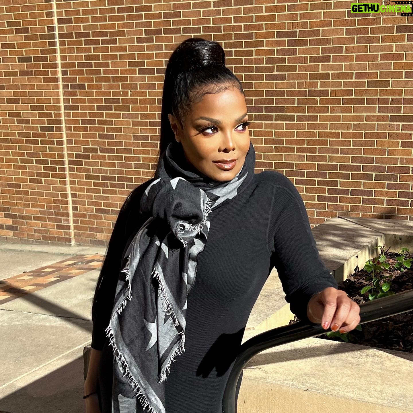 Preston Meneses - 4.9K Likes - Simply stunning @janetjackson #prestonmakeup