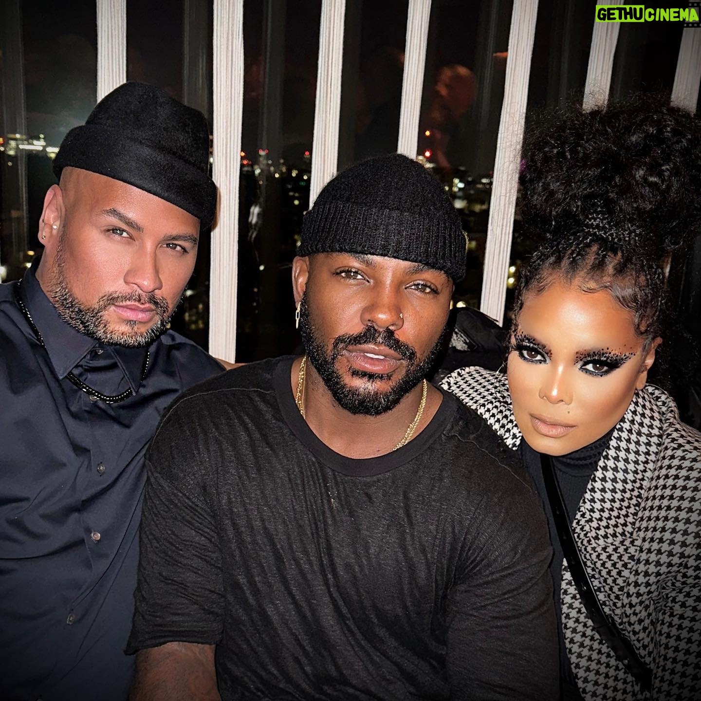 Preston Meneses - 3.5K Likes - Squad @larryjarahsims @janetjackson