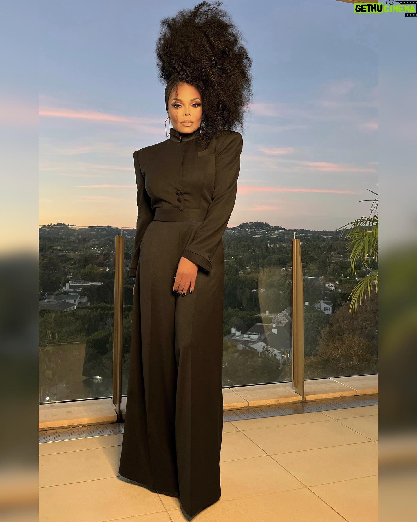 Preston Meneses - 3.3K Likes - Still in control @janetjackson