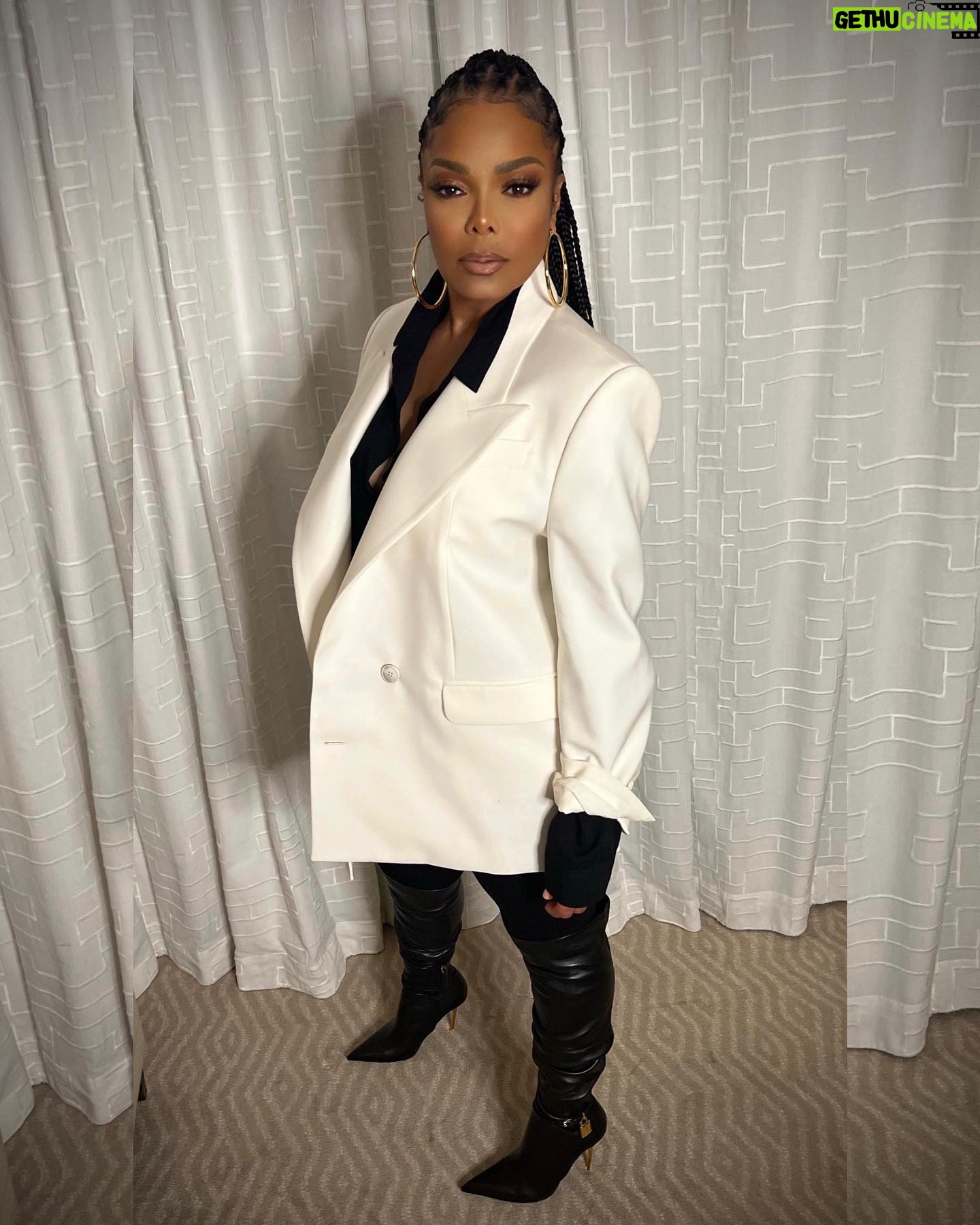 Preston Meneses - 2.8K Likes - š¤š¤ @janetjackson @prestonmakeup