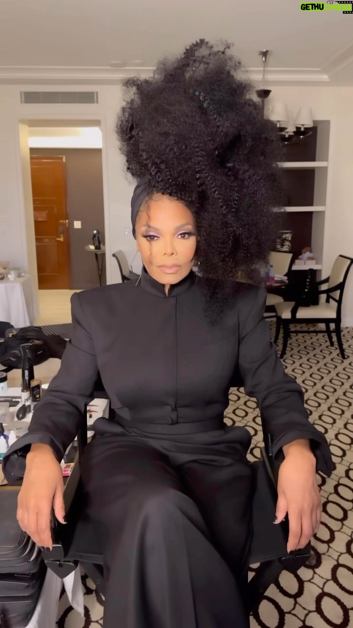 Preston Meneses - 13.8K Likes - Janet for Rock & Roll hall of fame @janetjackson
@officialjamandlewis
@csiriano
@larryjarahsims
@prestonmakeup
@rockhall
