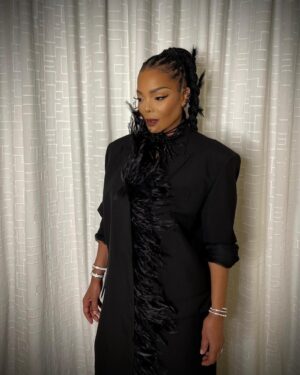 Preston Meneses Instagram - 🖤❤️ @janetjackson @qatarcreates  @maisonvalentino
